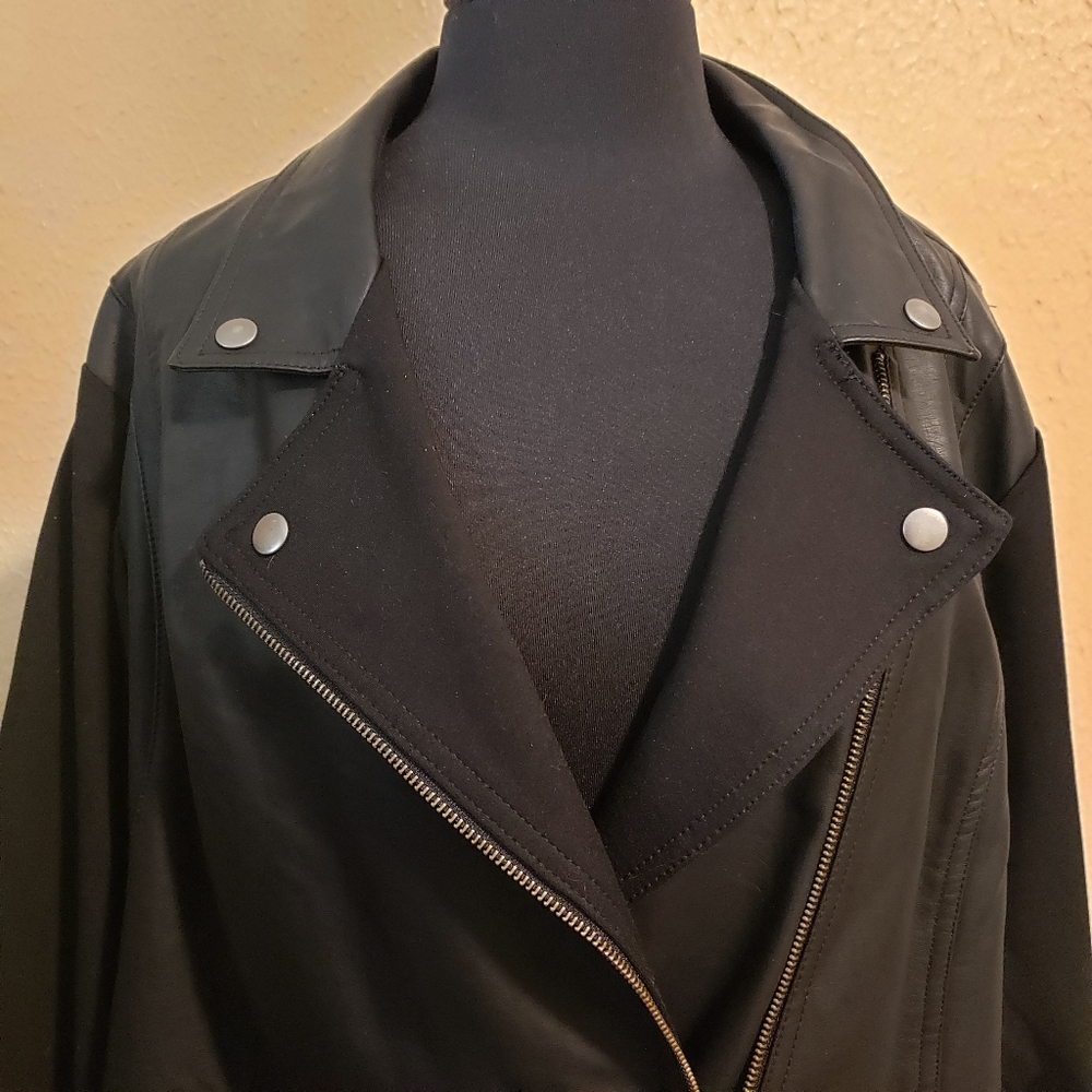 Torrid Jacket BLACK FAUX LEATHER & PONTE MOTO Size 6 or‎ 30 - Picture 7 of 11